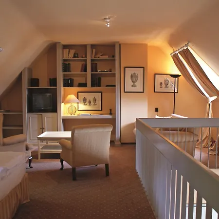 מלון Fletcher Hotel-restaurant Kasteel Erenstein