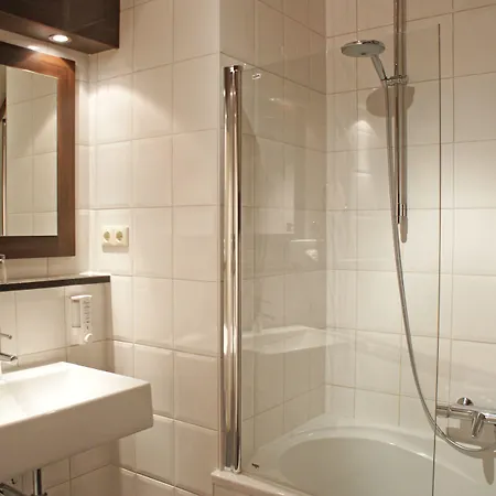 Ξενοδοχείο Fletcher Hotel-restaurant Kasteel Erenstein 4*
