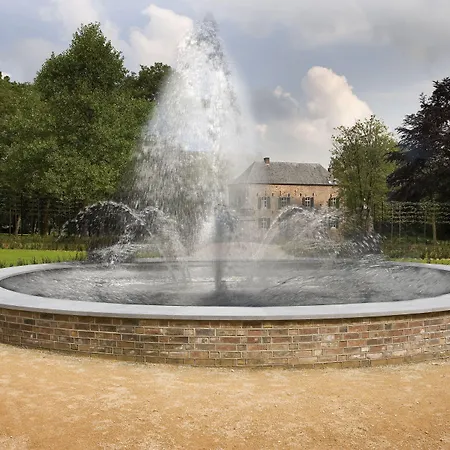 Fletcher Hotel-restaurant Kasteel Erenstein 4* Керкраде