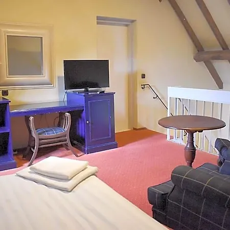 Fletcher Hotel-restaurant Kasteel Erenstein Ξενοδοχείο