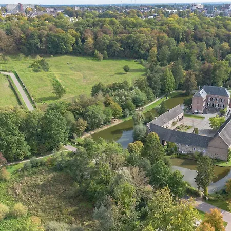 Fletcher Hotel-restaurant Kasteel Erenstein 4*