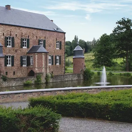Hotel Fletcher Hotel-restaurant Kasteel Erenstein 4*
