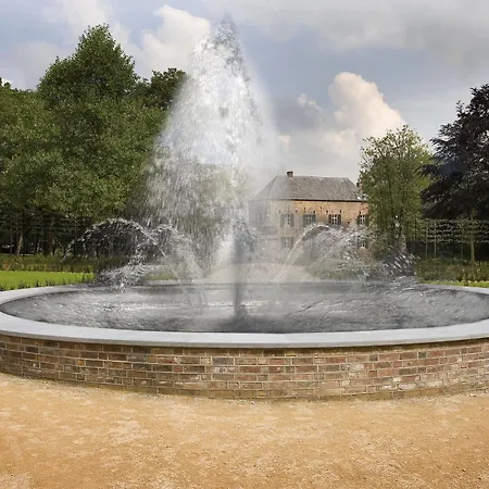 Fletcher Hotel-restaurant Kasteel Erenstein Hotell 4*