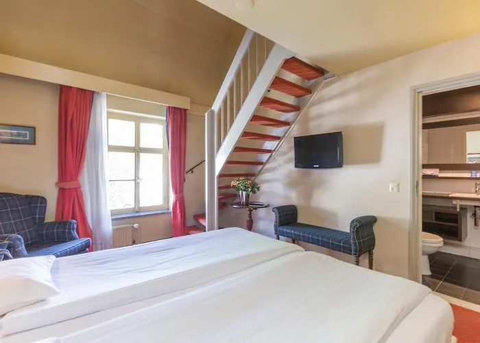 ホテル Fletcher Hotel-restaurant Kasteel Erenstein ケルクラーデ