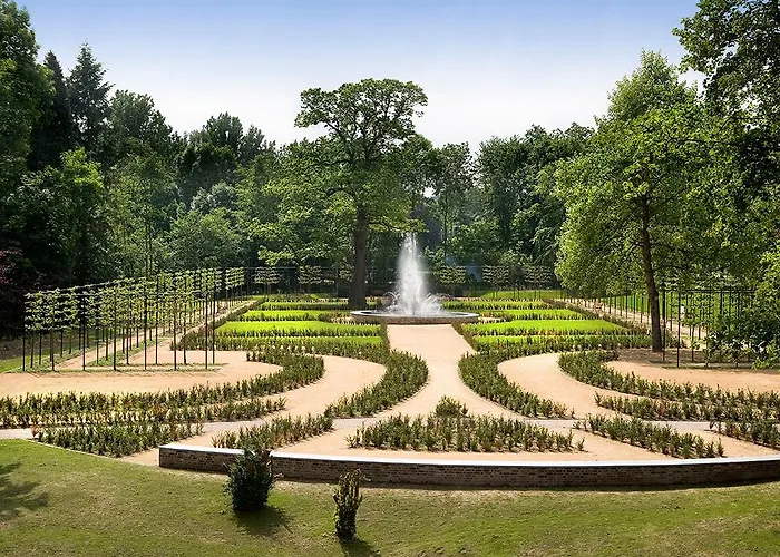 Fletcher Hotel-restaurant Kasteel Erenstein ホテル ケルクラーデ