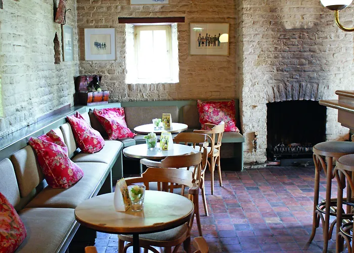 Fletcher Hotel-restaurant Kasteel Erenstein ケルクラーデ