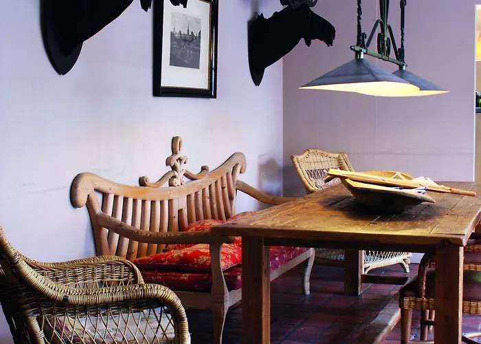 Fletcher Hotel-restaurant Kasteel Erenstein ホテル