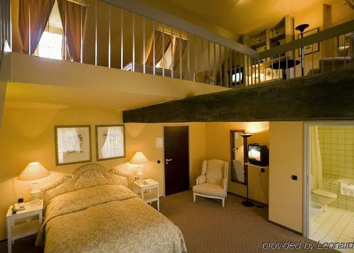 Fletcher Hotel-restaurant Kasteel Erenstein Керкраде