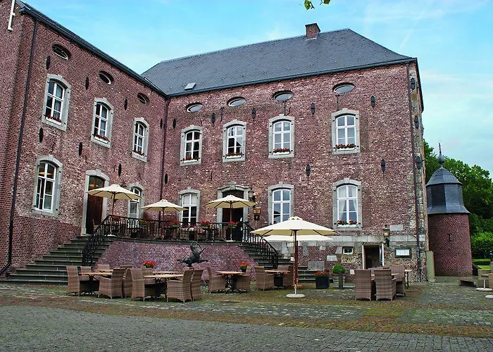 Fletcher Hotel-restaurant Kasteel Erenstein Отель Керкраде