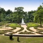 Fletcher Hotel-restaurant Kasteel Erenstein מלון קרקראדה