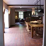 Fletcher Hotel-restaurant Kasteel Erenstein מלון קרקראדה