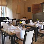 Fletcher Hotel-restaurant Kasteel Erenstein 4* קרקראדה
