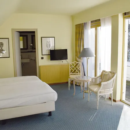 Fletcher Hotel-restaurant Kasteel Erenstein Ξενοδοχείο 4*