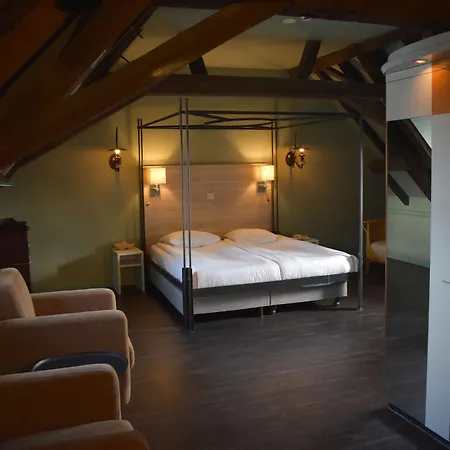 Ξενοδοχείο Fletcher Hotel-restaurant Kasteel Erenstein 4*