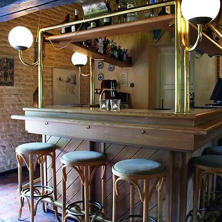 Fletcher Hotel-restaurant Kasteel Erenstein 4*