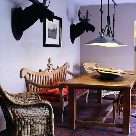 Ξενοδοχείο Fletcher Hotel-restaurant Kasteel Erenstein 4*