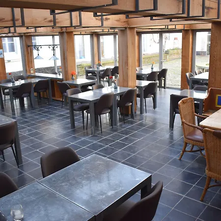 Szálloda Fletcher Hotel-restaurant Kasteel Erenstein 4*