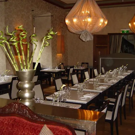 Ξενοδοχείο Fletcher Hotel-restaurant Kasteel Erenstein 4*