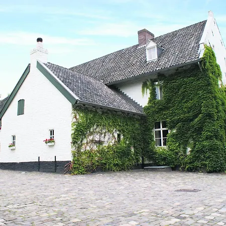 Fletcher Hotel-restaurant Kasteel Erenstein Szálloda 4*