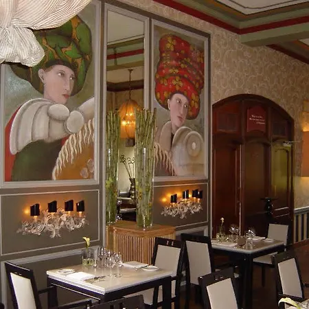 Szálloda Fletcher Hotel-restaurant Kasteel Erenstein