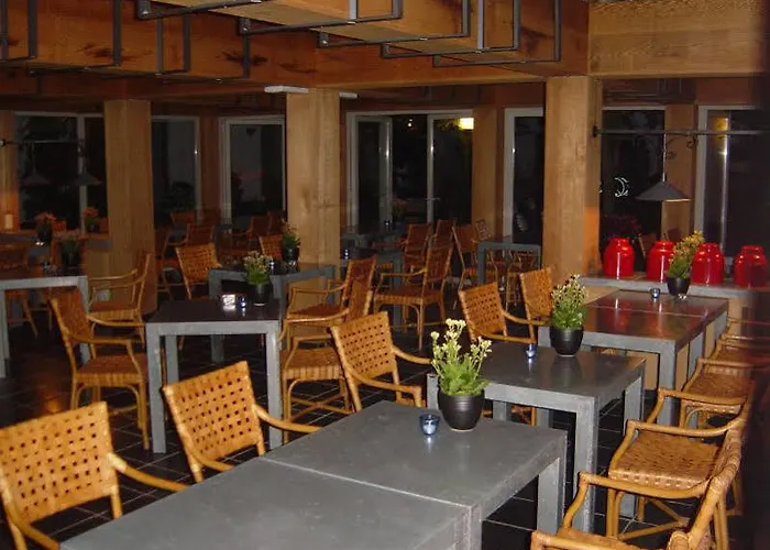 Fletcher Hotel-restaurant Kasteel Erenstein Hotel 4*